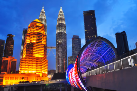 Baru pertama kali ke luar negeri? Ini 10 negara bebas visa yang bisa kamu eksplor!