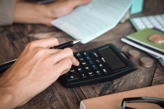 Ini perbedaan utang dan piutang pada bisnis, pebisnis wajib paham!