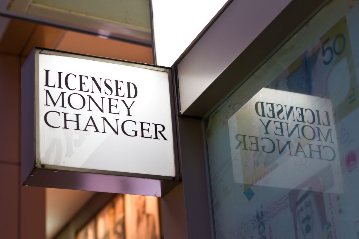5 money changer terbaik untuk penukaran valuta asing