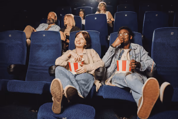 Ingin nonton bioskop bareng teman agar makin seru? Cobain tips ini, yuk!
