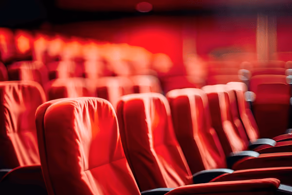Tips memilih kursi bioskop yang strategis demi kenyamanan menonton film