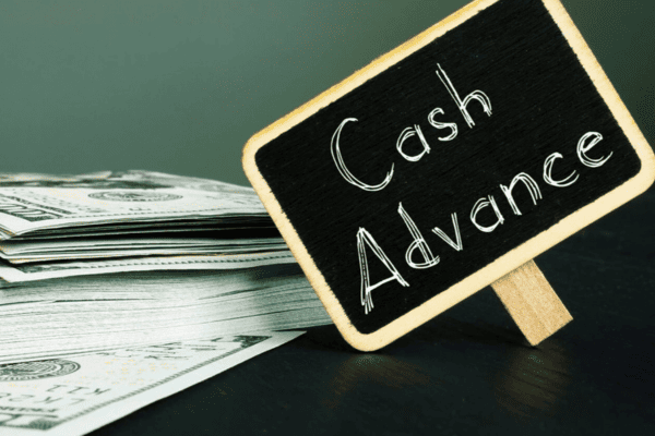 Panduan lengkap melakukan cash advance atau tarik tunai dengan aman pakai kartu kredit, cocok untuk keadaan darurat!