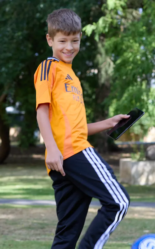 IWS Online School athlete student who studies A Levels, IGCSE, Primary, Lower Secondary online education