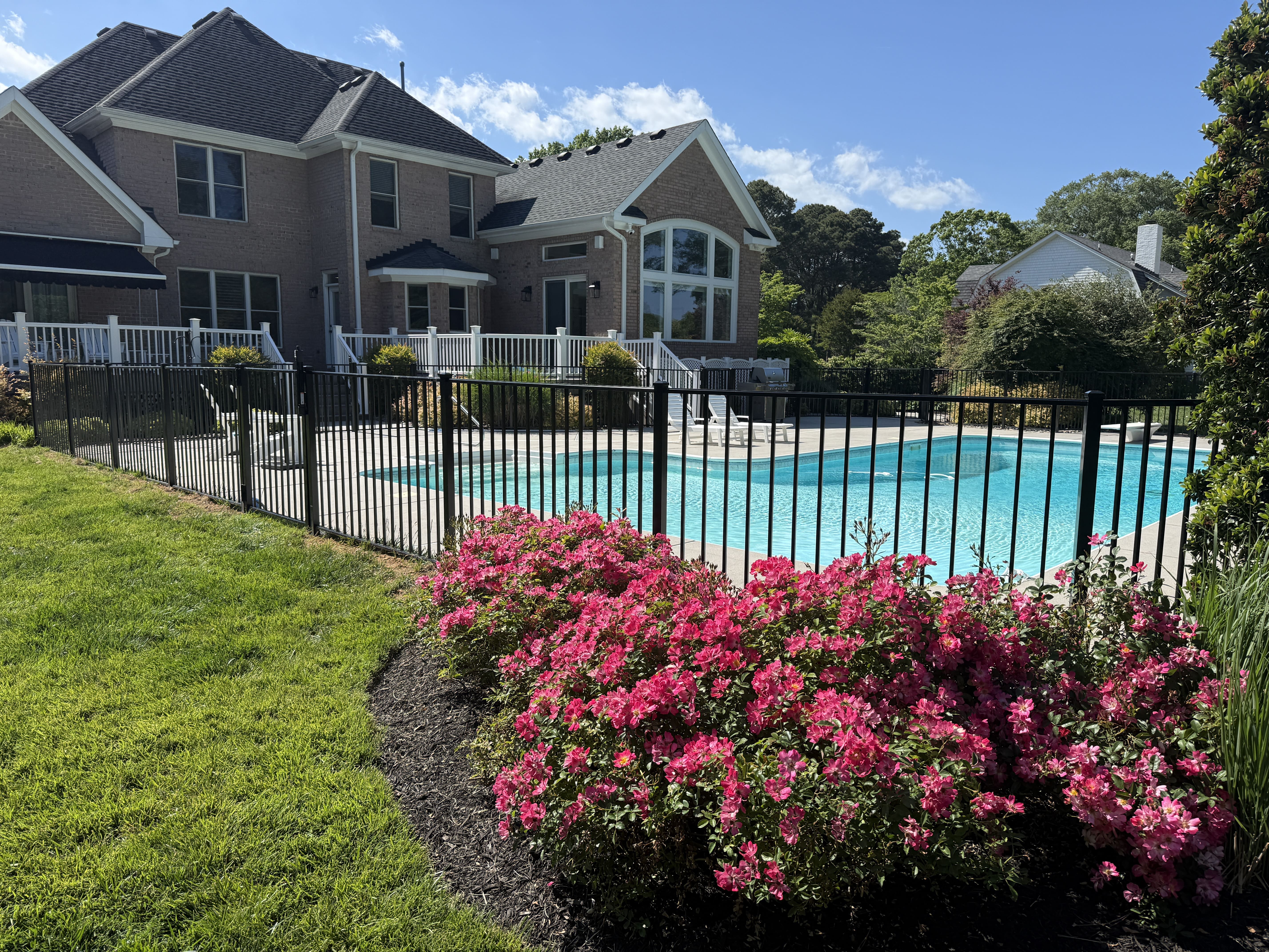 Heartwood Fence - fence contractors