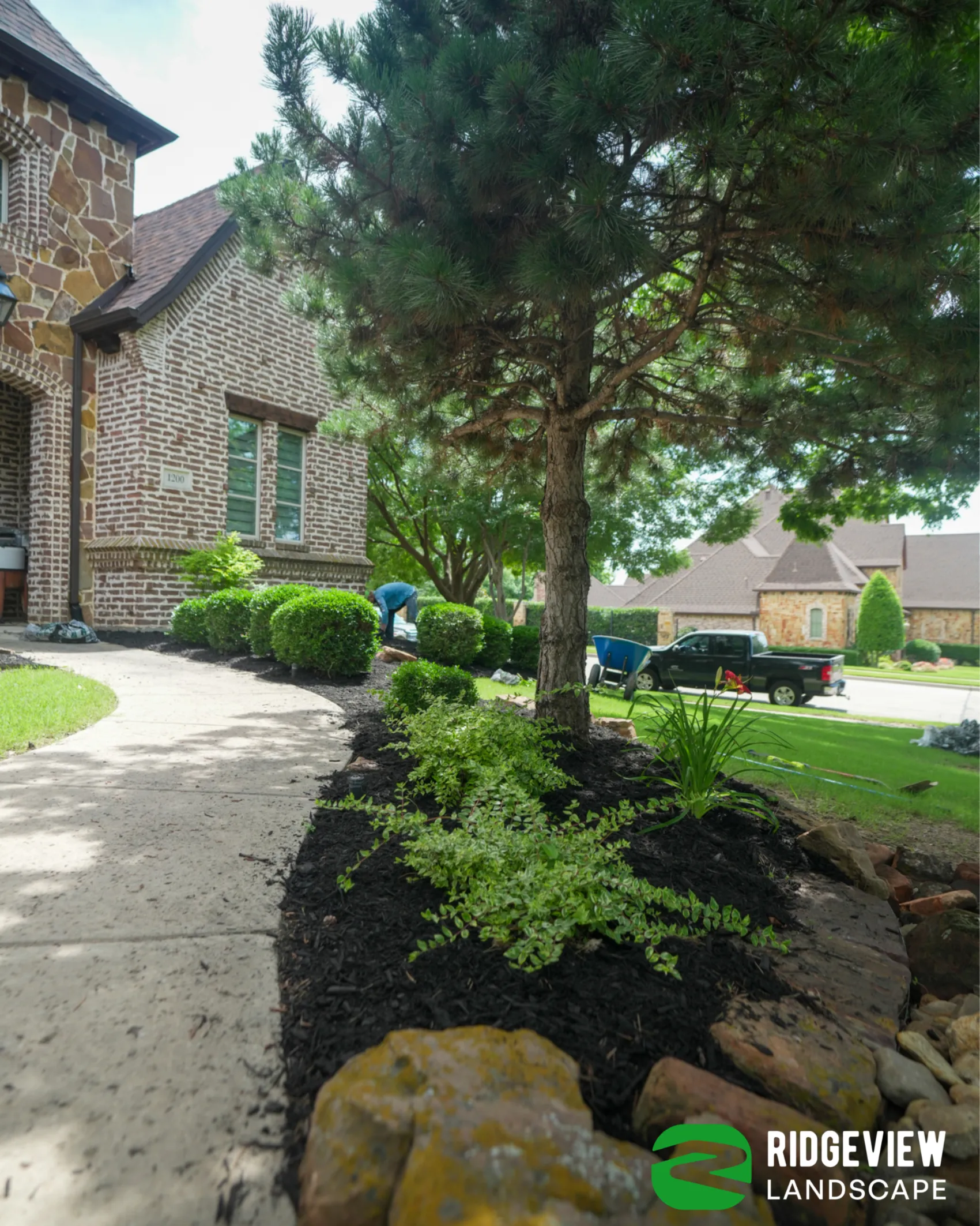 Landscape design in Mansfield, TX by Ridgeview Landscape