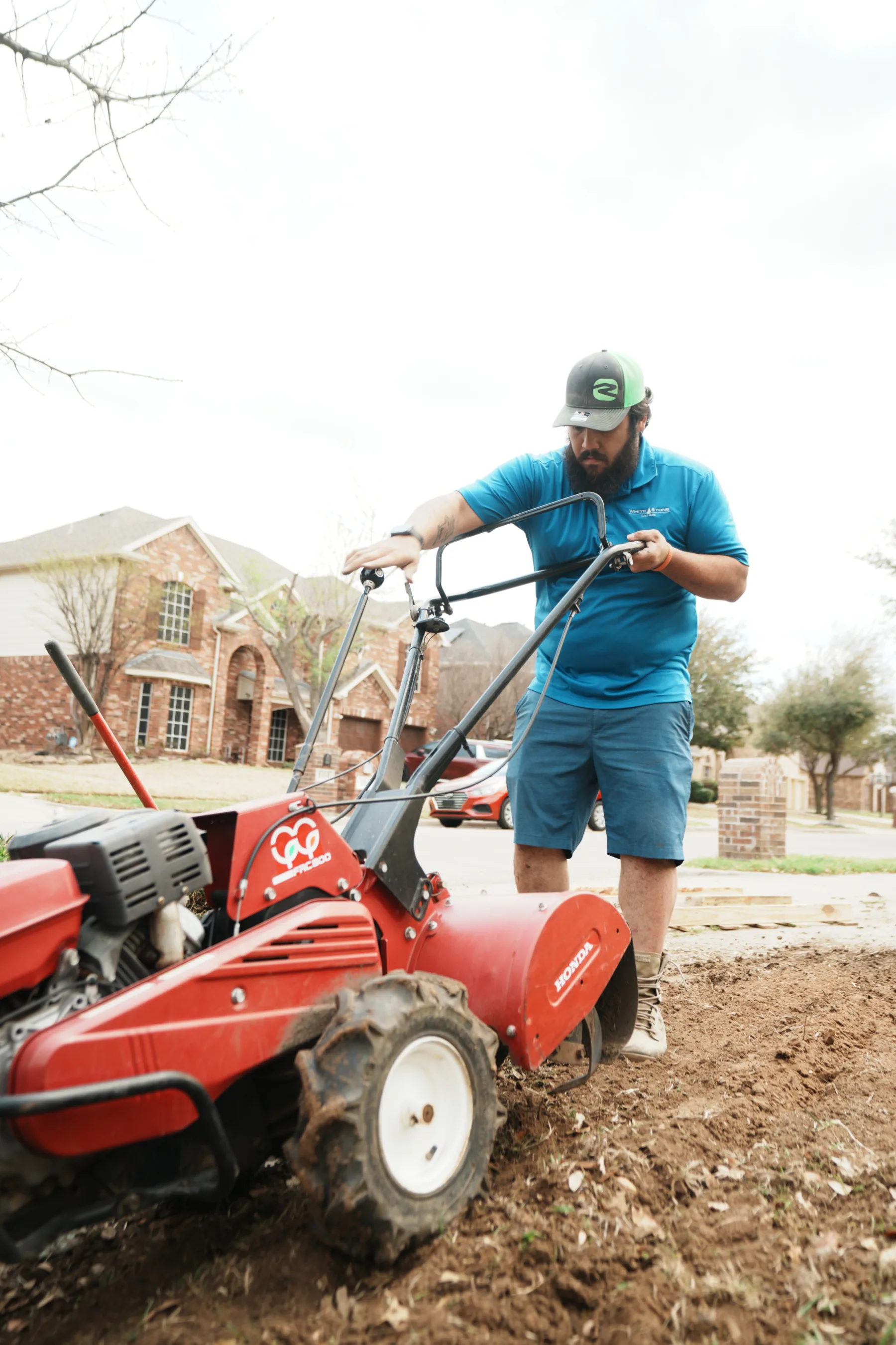 Lawn maintenance service in Mansfield, TX for residential and commercial properties