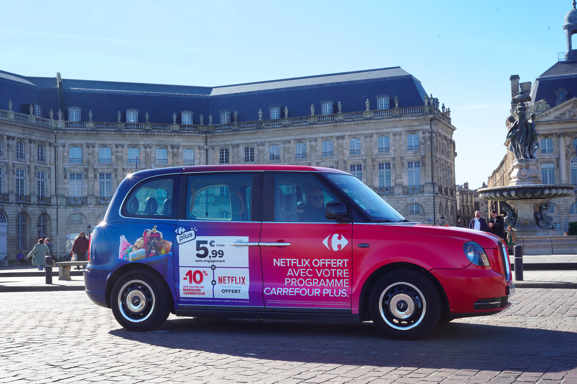 New break light for Porsche. Full single line from left to right below the rear window