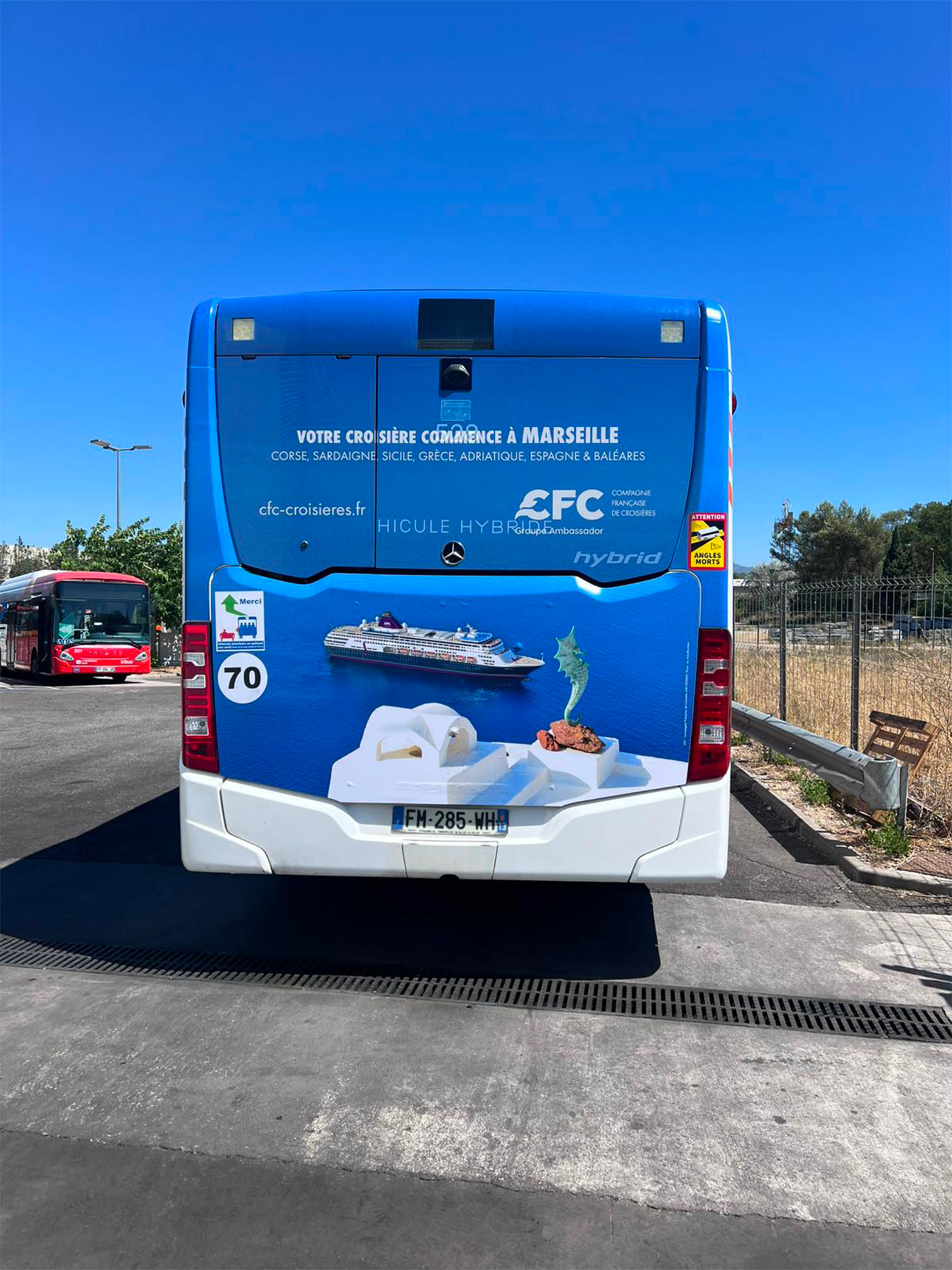 Porsche model GT3 letters on seat vabric