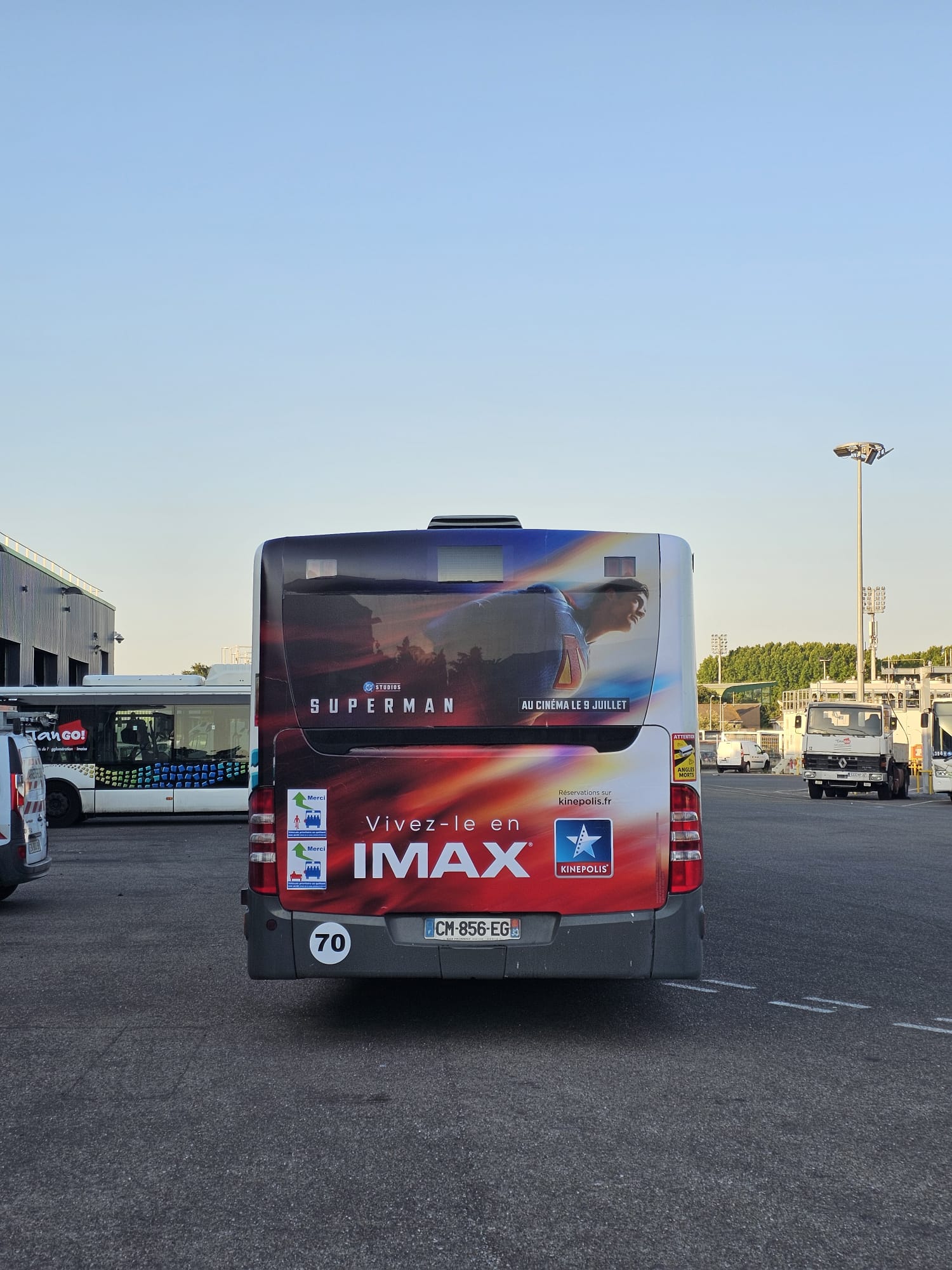 Red Porsche moving fast