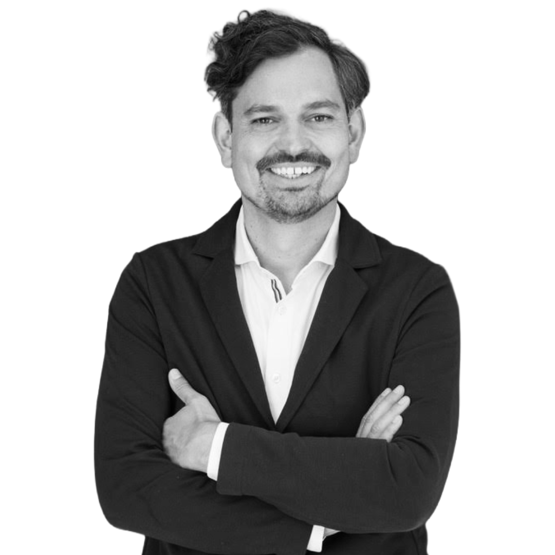 Porträtfoto von Dr. Moritz Gekeler, Mediator & Coach bei Dark Horse Academy.