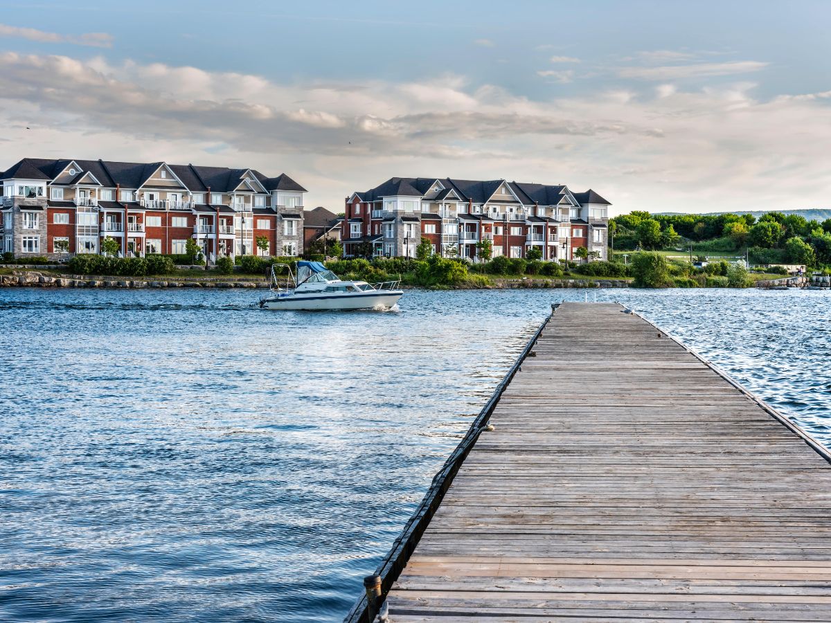 How Quality Siding Boosts Resale Value for Collingwood Properties