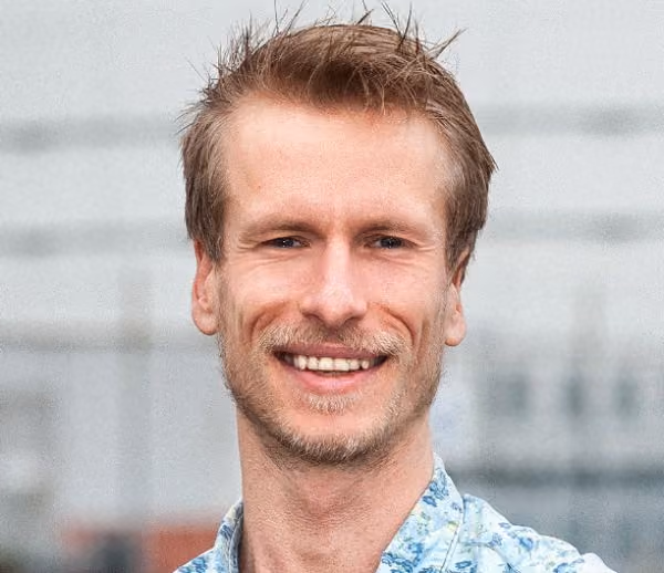 Dr Sebastian Gehricke
