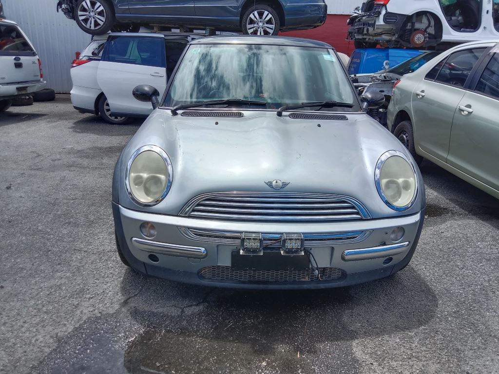 2004 Mini Cooper Silver