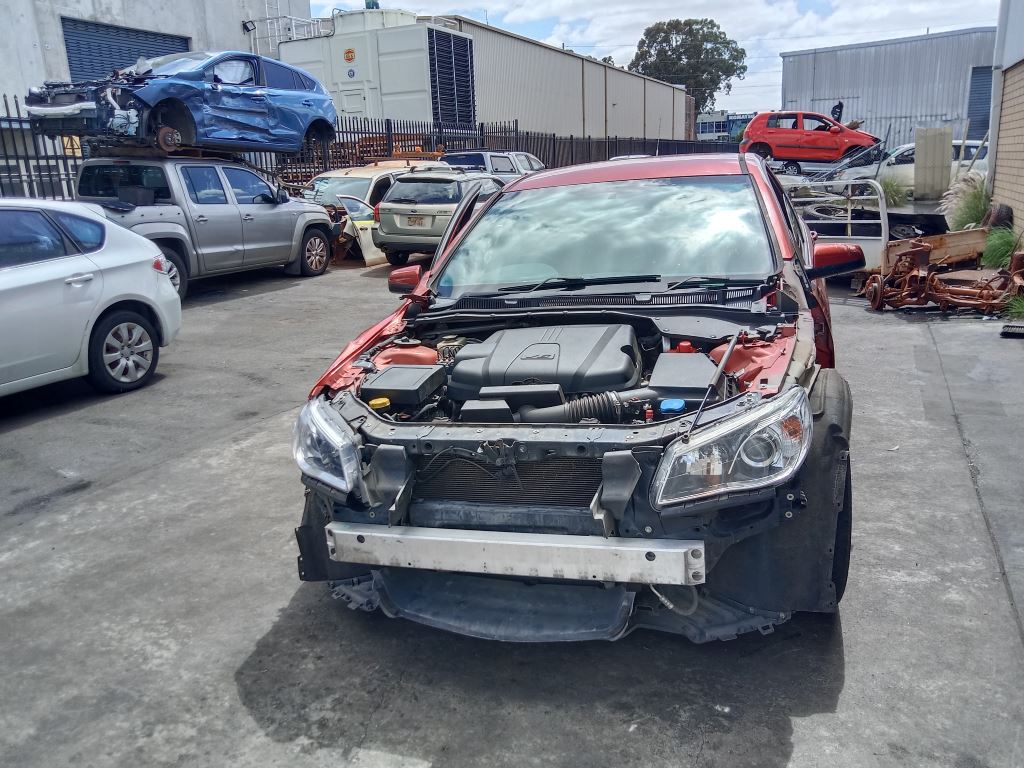 2016 Holden Commodore VF maroon
