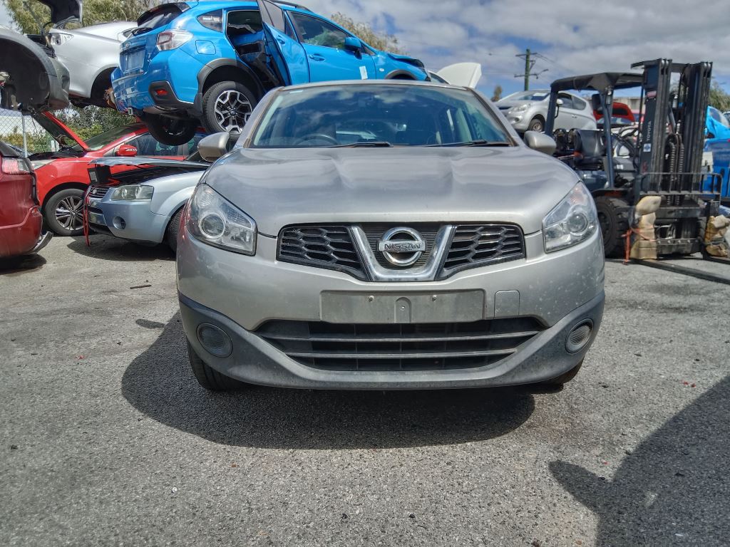 2011 Nissan Dualis Silver