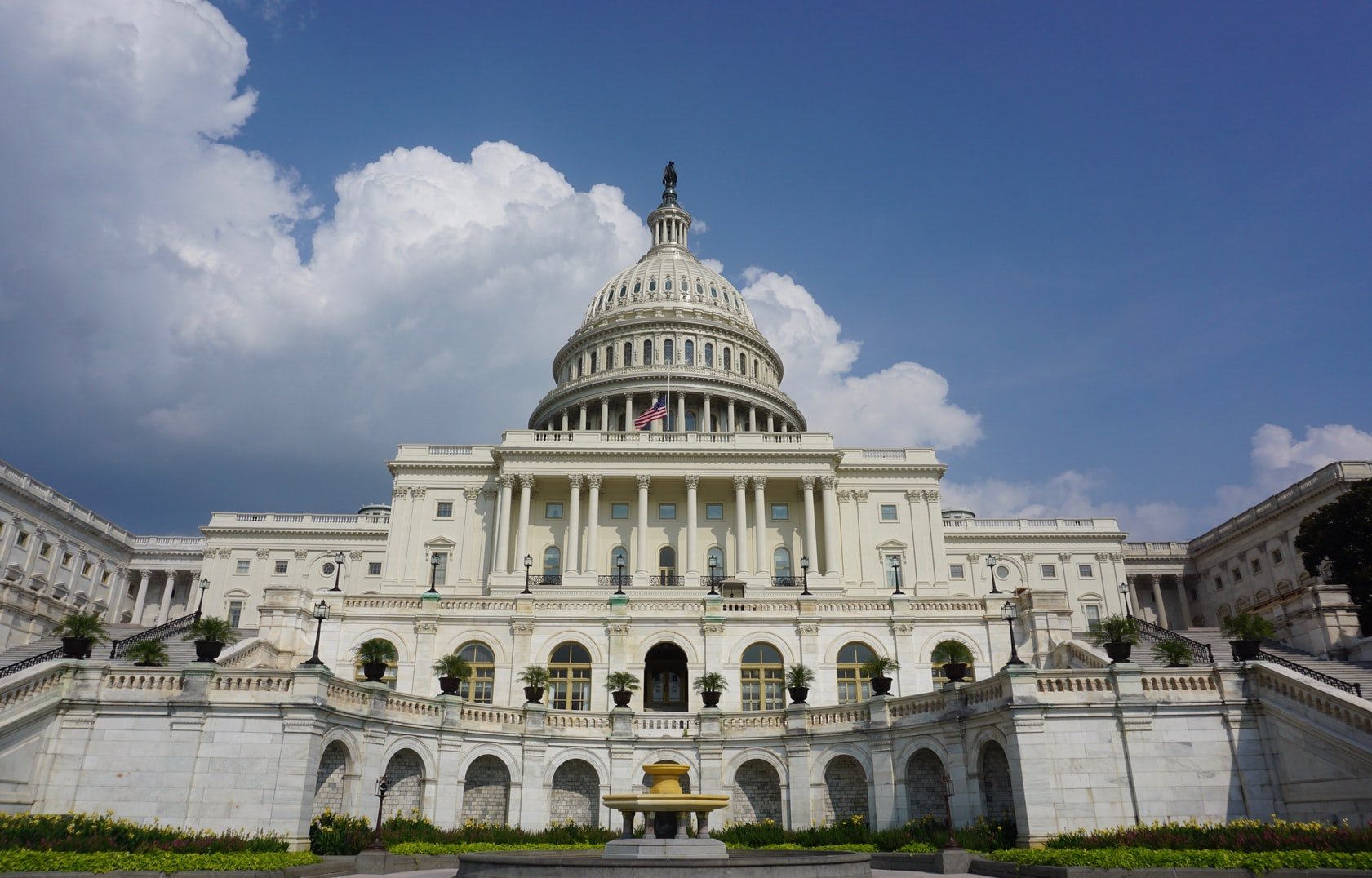 The United States Government Releases Letter Supporting the Use of Public Blockchains and Stablecoins by Federally Chartered Banks