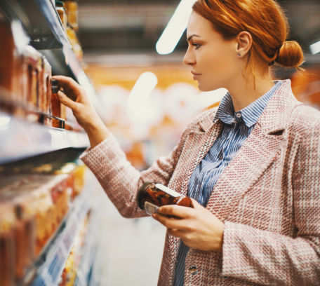 Patient engaging with online nutrition tools. Nutrition platform, digital solution