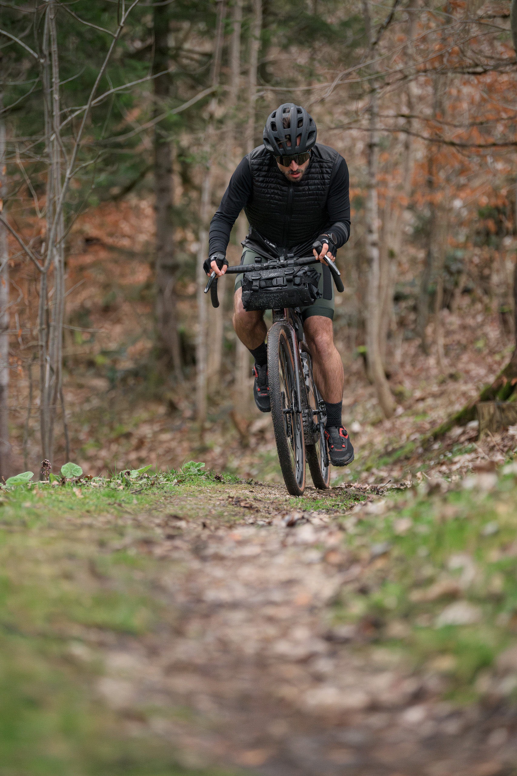 Foto van 2 van onze Cube Nuroad Pro gravelbikes