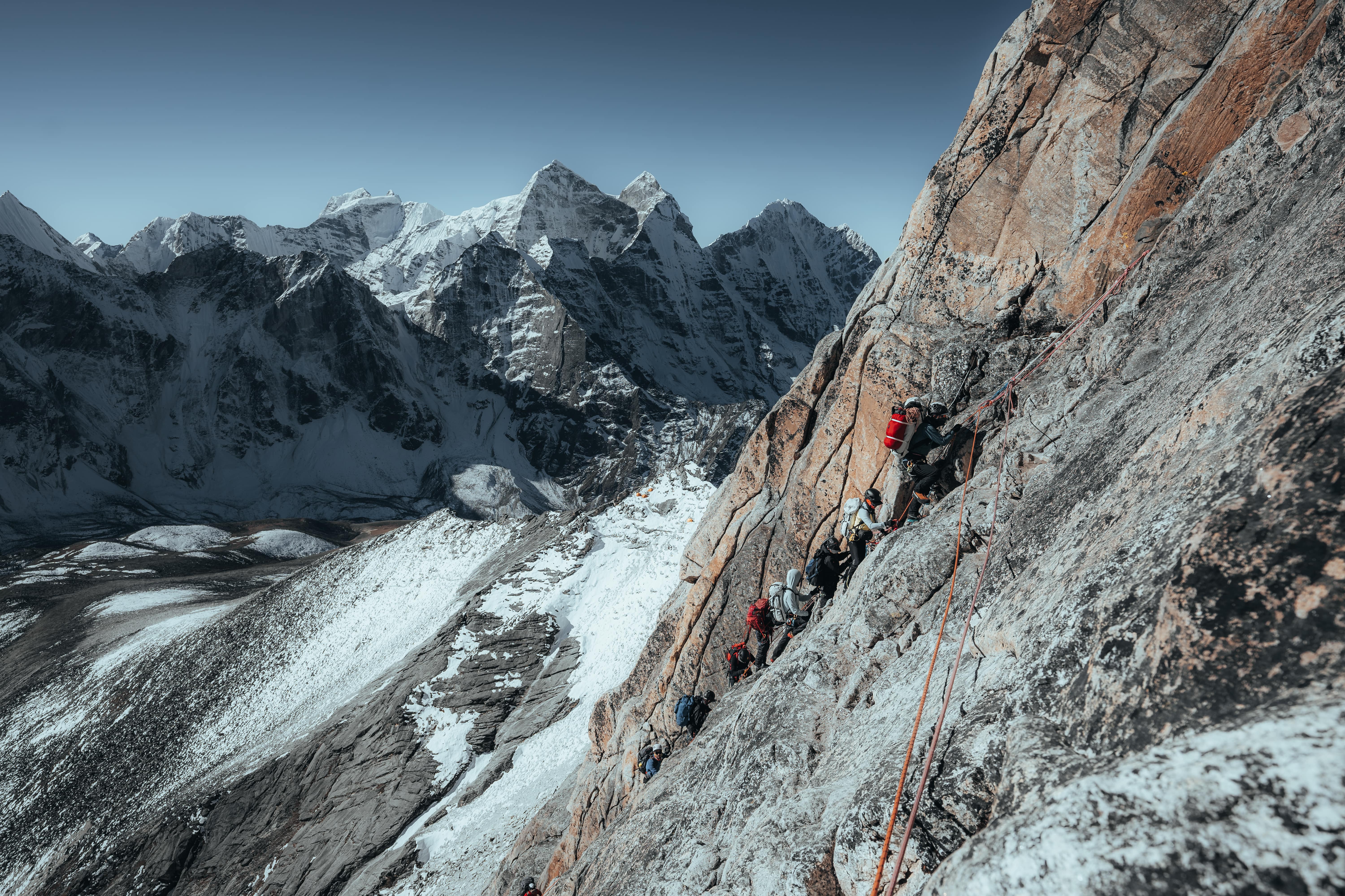 HOW TO PREPARE FOR HIGH-ALTITUDE SUCCESS