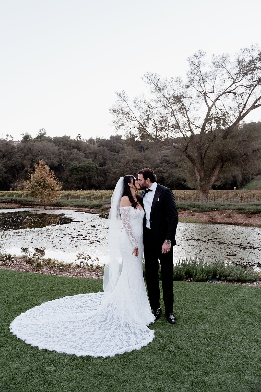 monserate winery wedding photos