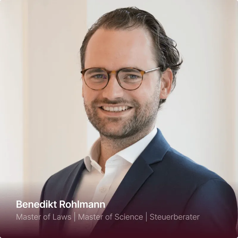 Porträt von Benedikt Rohlmann, Master of Laws, Master of Science und Steuerberater.