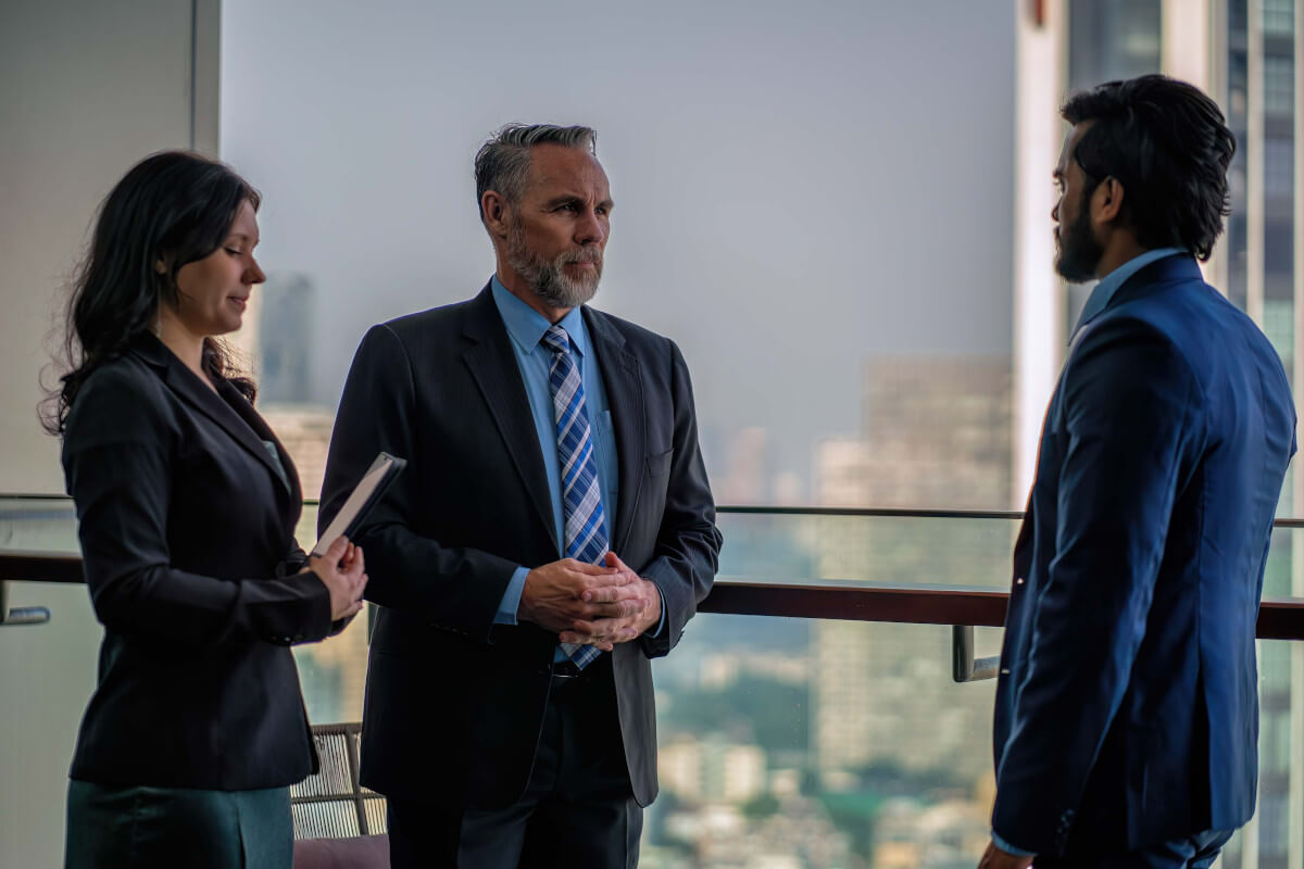 In Verhandlungen sind viele kommunikativen Techniken von Vorteil