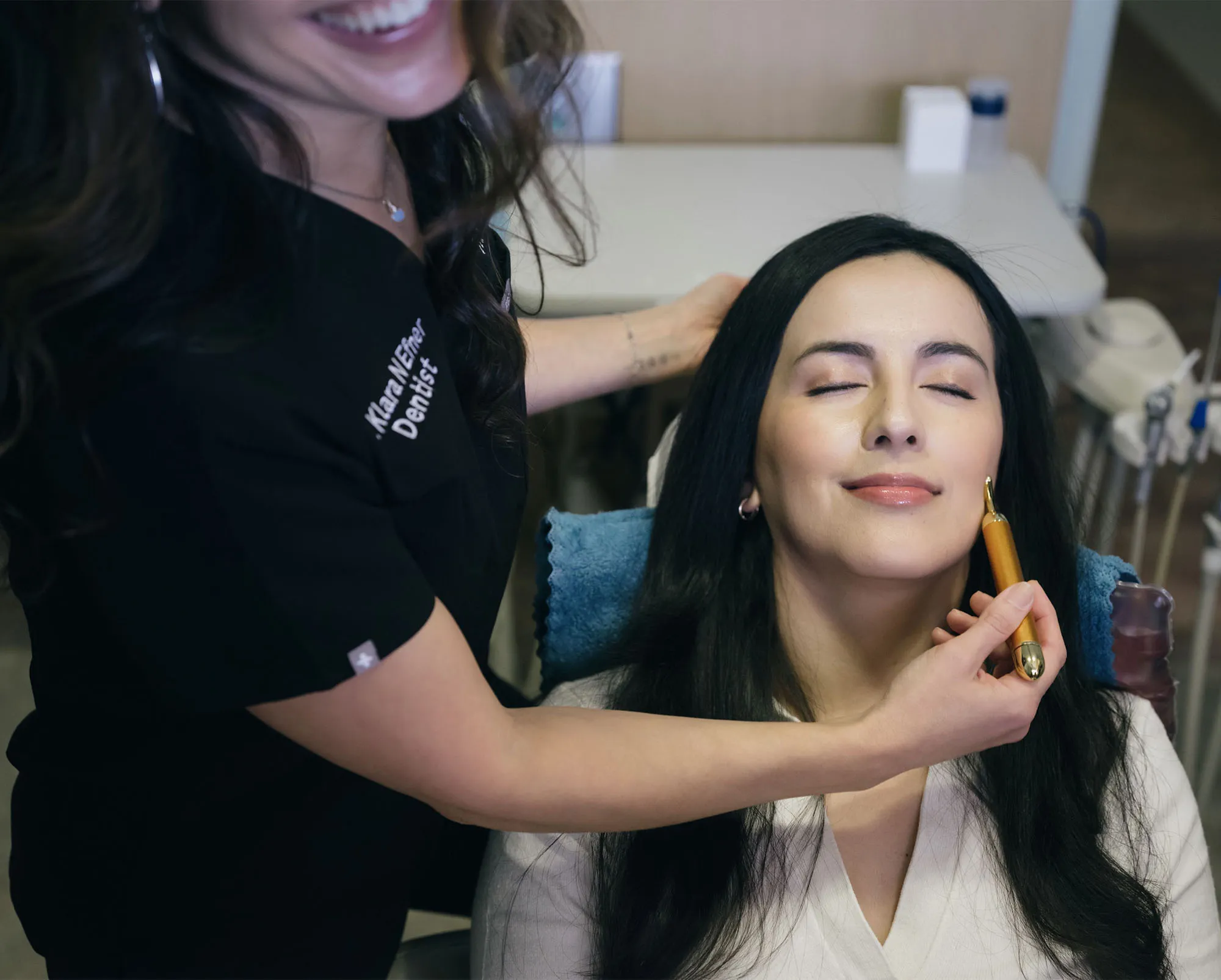 A patient enjoying a relaxing, spa-like moment at Serene Dentistry in Ventura, CA