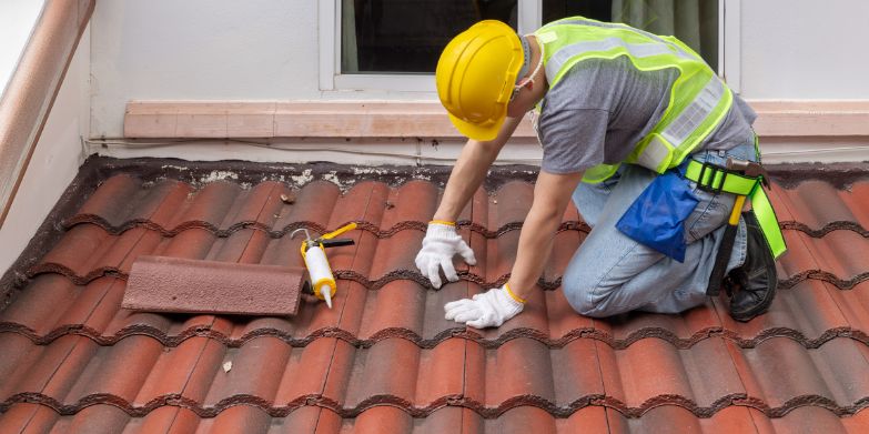 How to Repair Cracked Floor and Wall Tiles