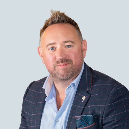 Headshot of Neil Wilson