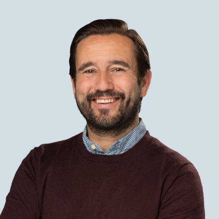 Headshot of Andy Smethurst