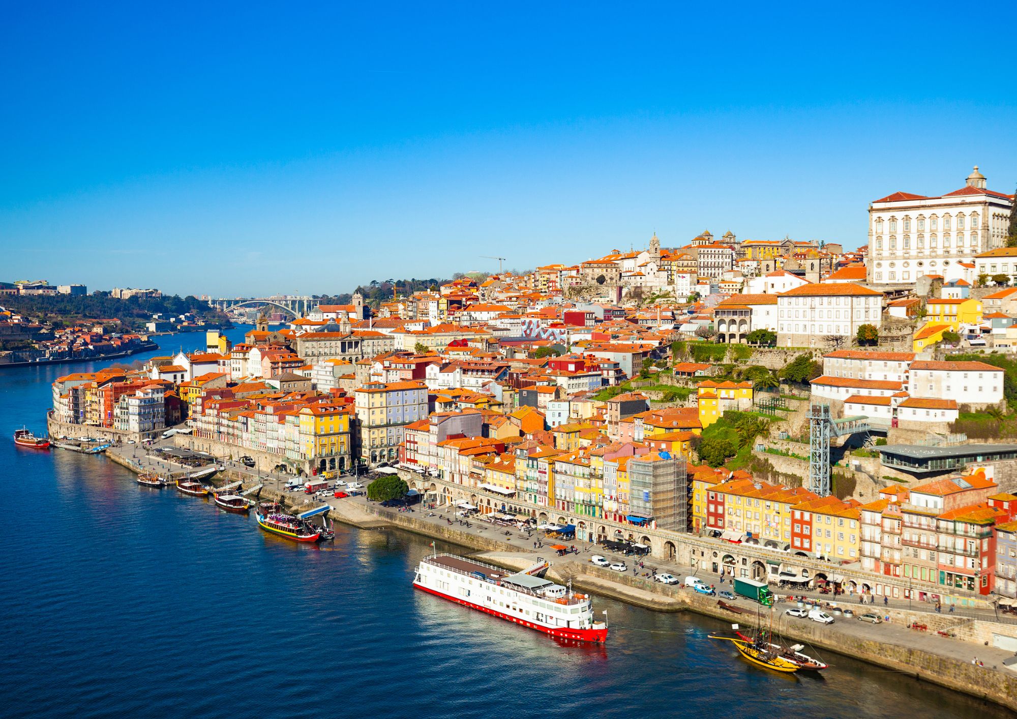 Secure Coding for LLM Applications: Training with Fabio Cerullo in Porto