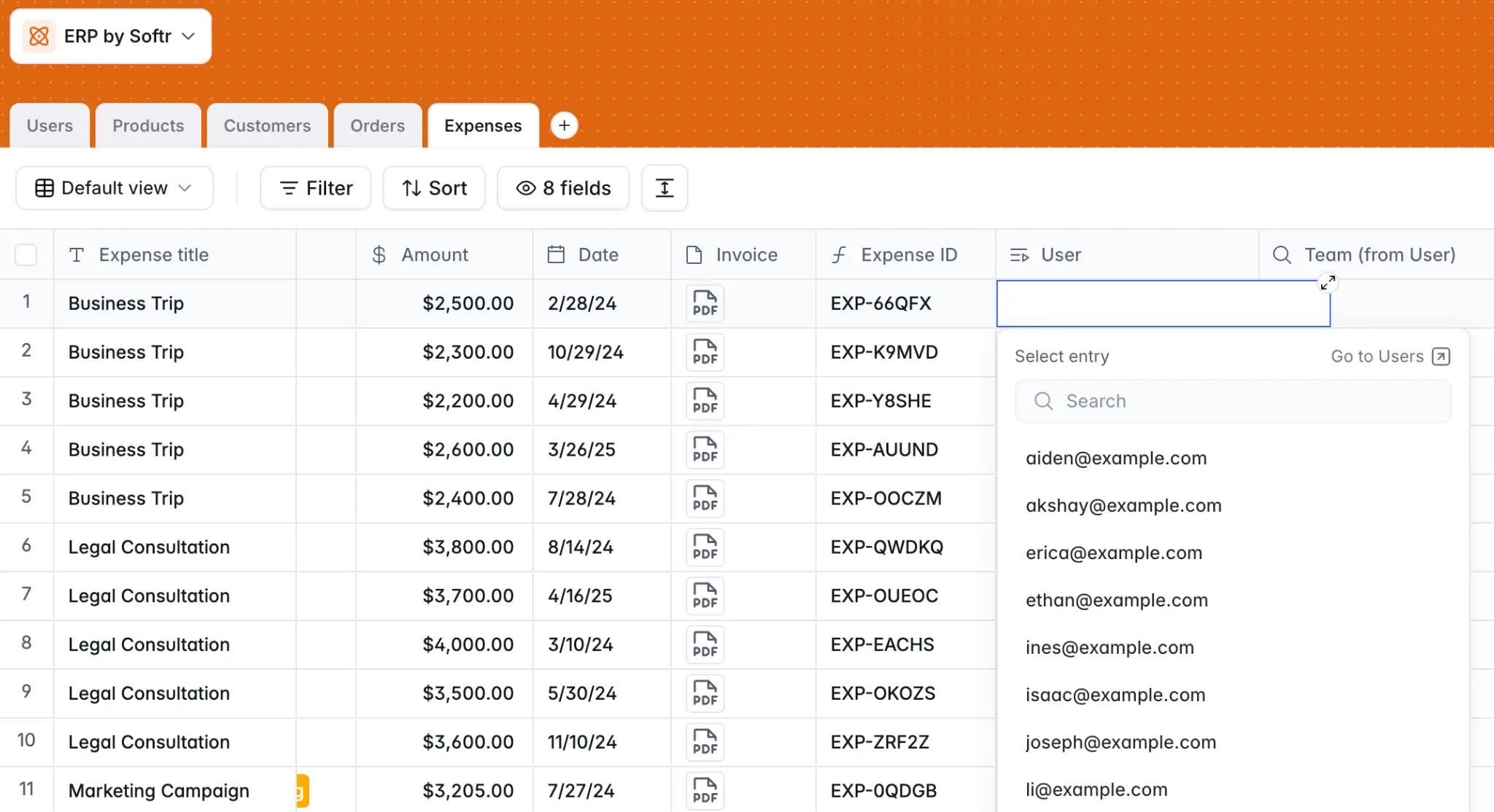 Example of linked records in a Softr database