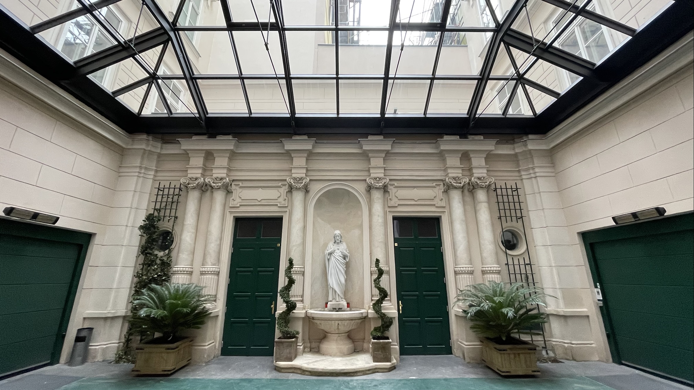 Innenhof Überdachung Wien