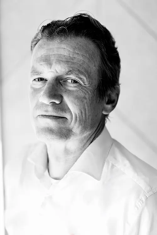 Paul Van Tigchelt - CEO Modero