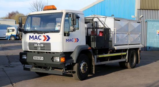 Lorry-mounted 9 tonne hotbox