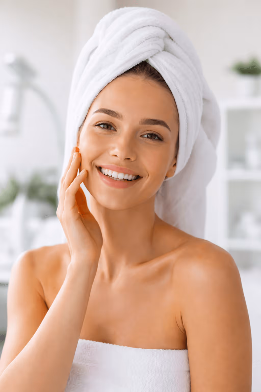 Licensed aesthetic provider performing a professional acne facial in Trinity, Florida to help reduce breakouts and calm acne-prone skin