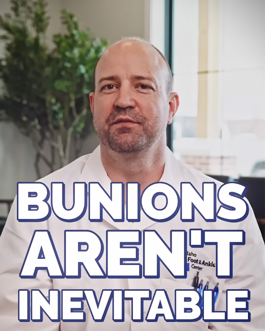 1️⃣ Choose wide shoes – Shoes that are too narrow can squeeze your toes and increase pressure on the joints, contributing to bunion formation.2️⃣ Give your feet a break – Take short breaks to stretch and move your feet throughout the day. Simple exercises can reduce stress on your toes and improve circulation.3️⃣ Wear custom orthotics – Personalized orthotics support your arches, correct your alignment, and help take pressure off your toes, keeping your feet healthy and comfortable.Small changes can make a big difference—start protecting your feet today! 💙