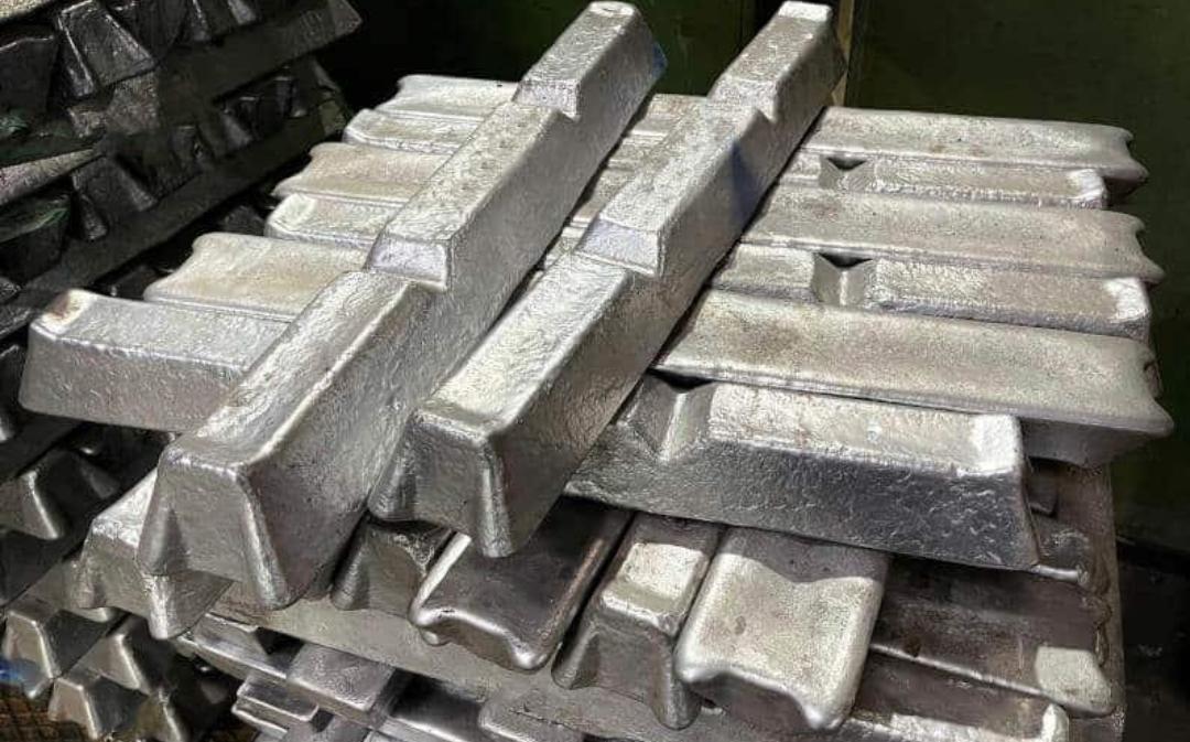 Lingote de aluminio