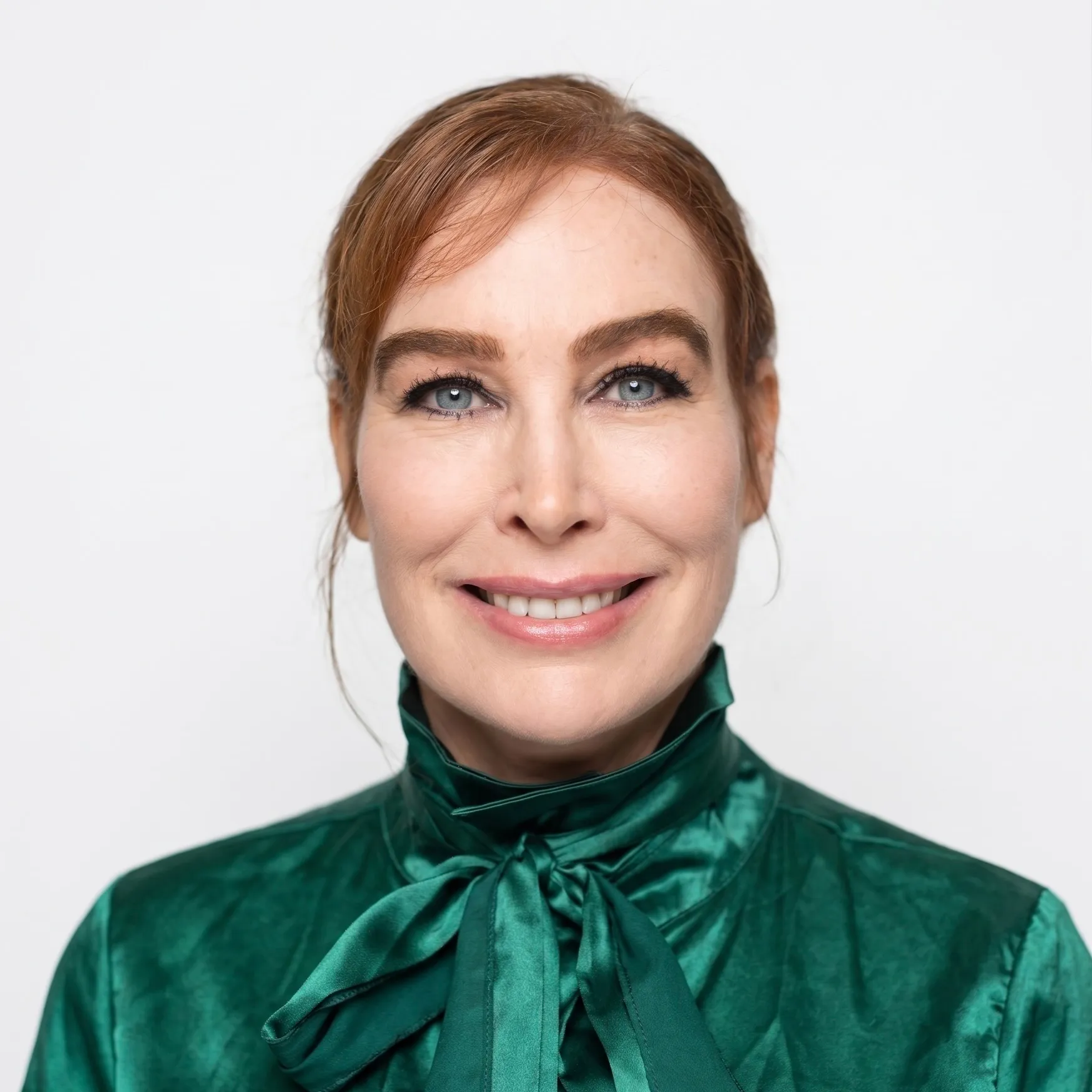 Dr Rowena Hare