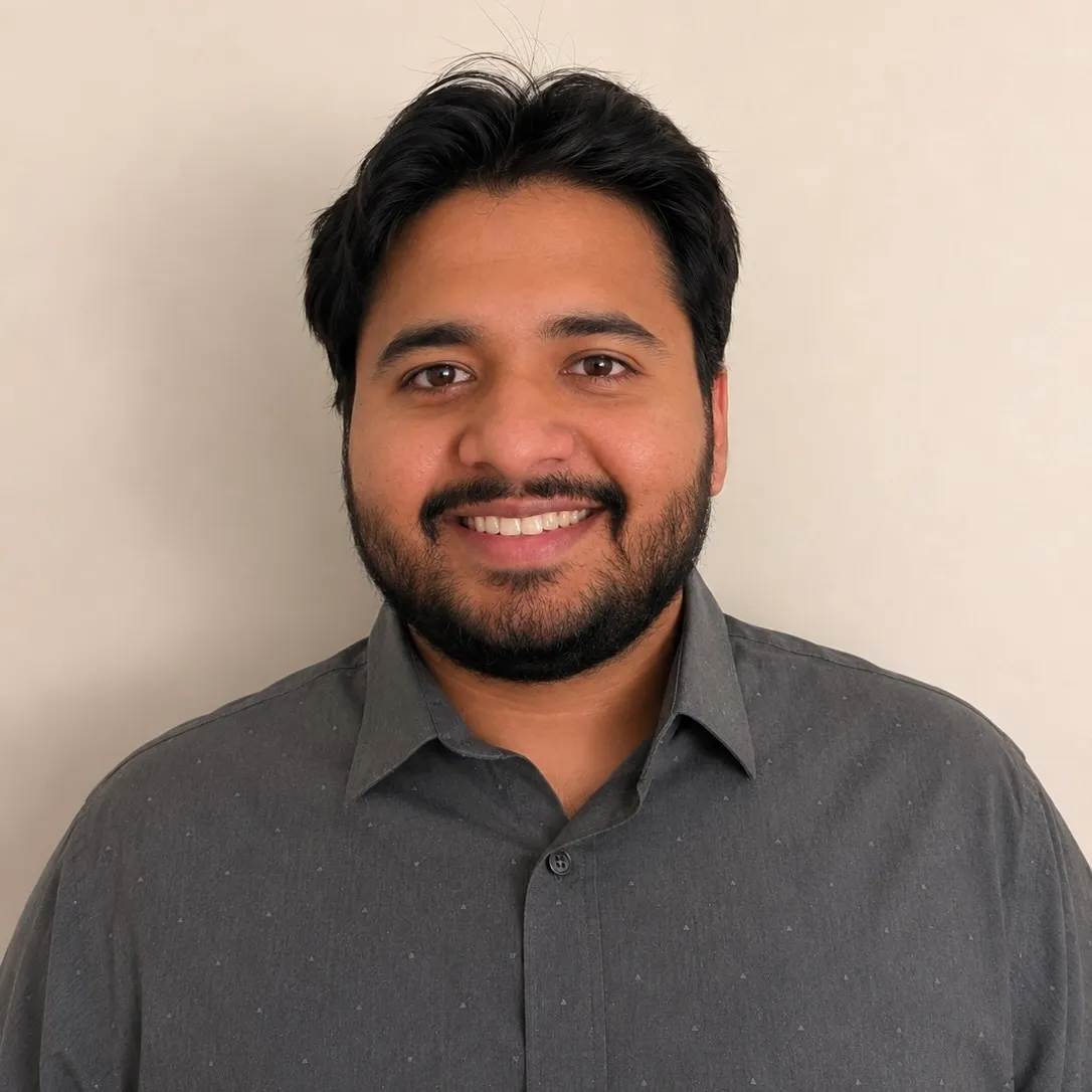Dr Abhigyan Dwivedi