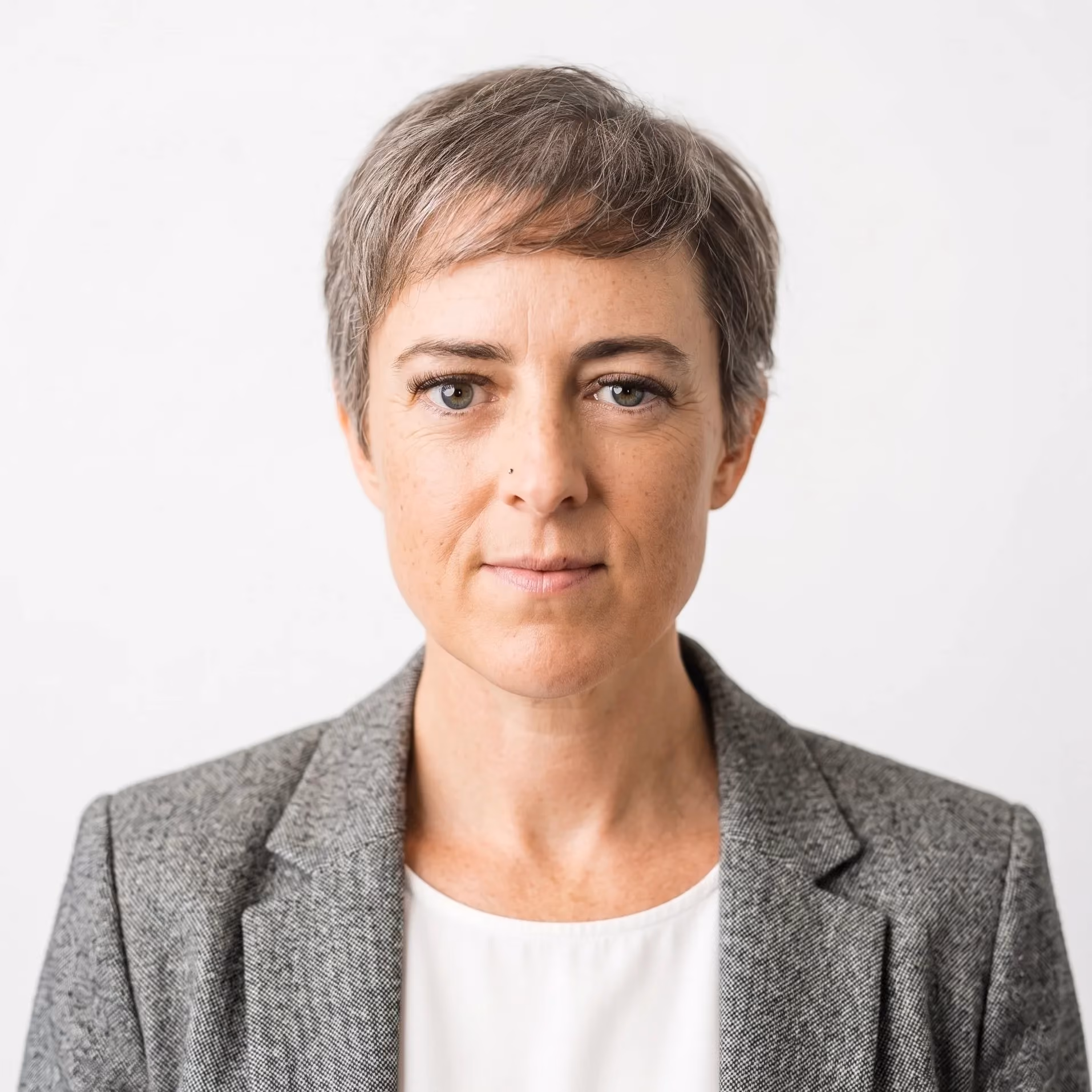 Dr Alexandra Garland