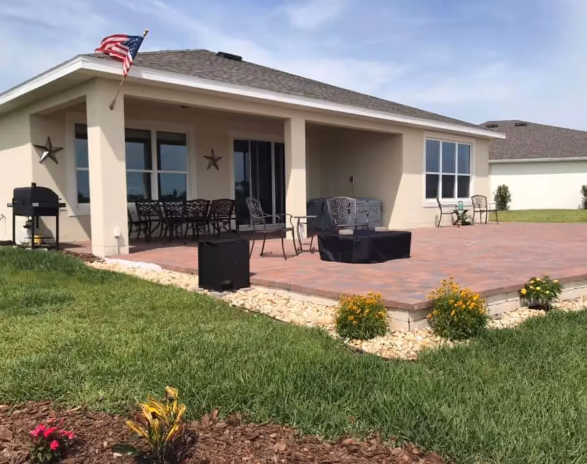 concrete vs paver | Alliance Pavers