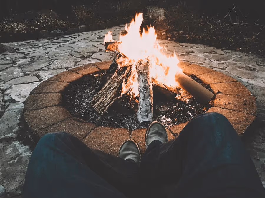 Creating a Cozy Fire Pit Conversation Area