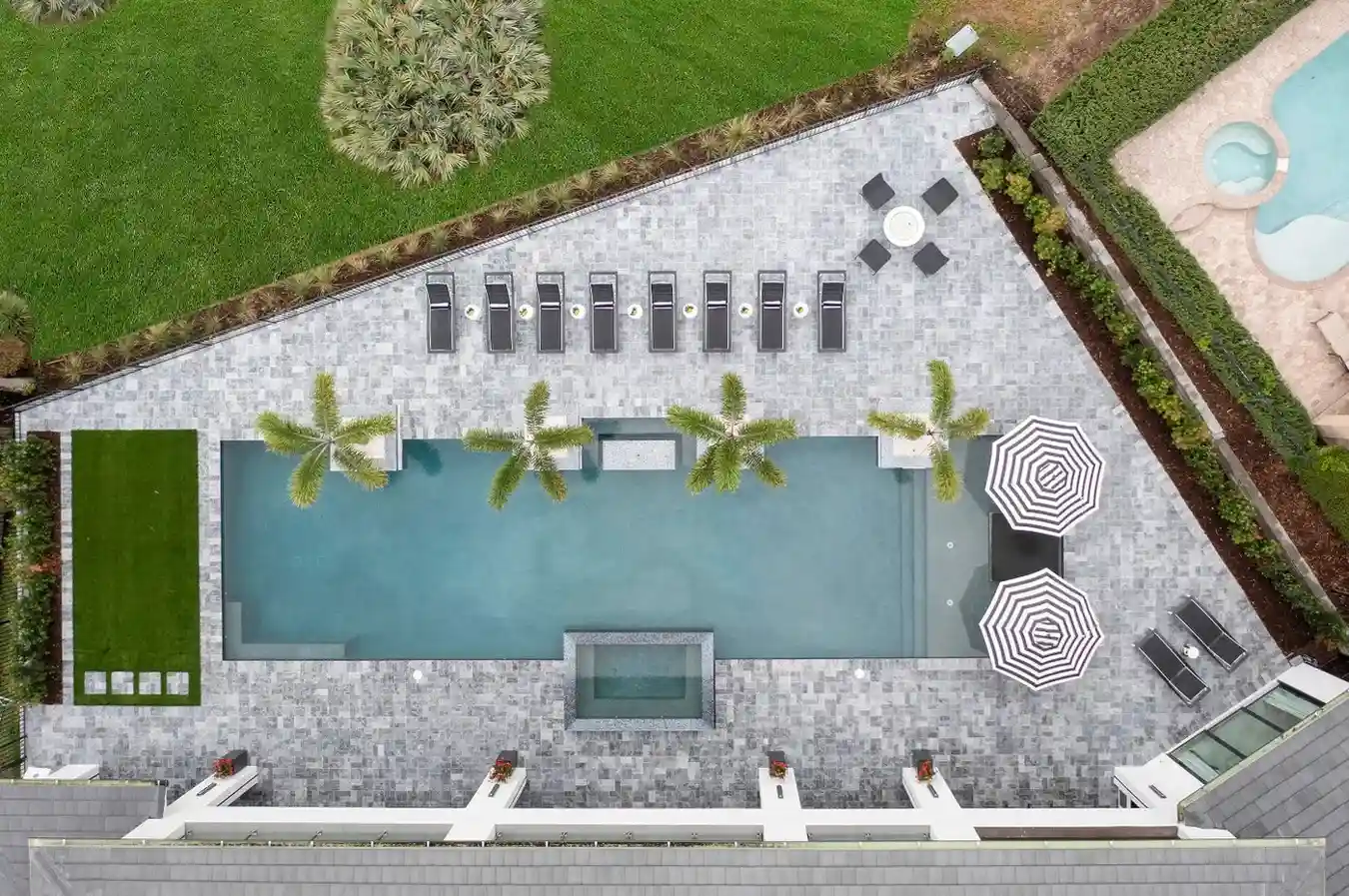 Poolside Design in Heathrow, FL