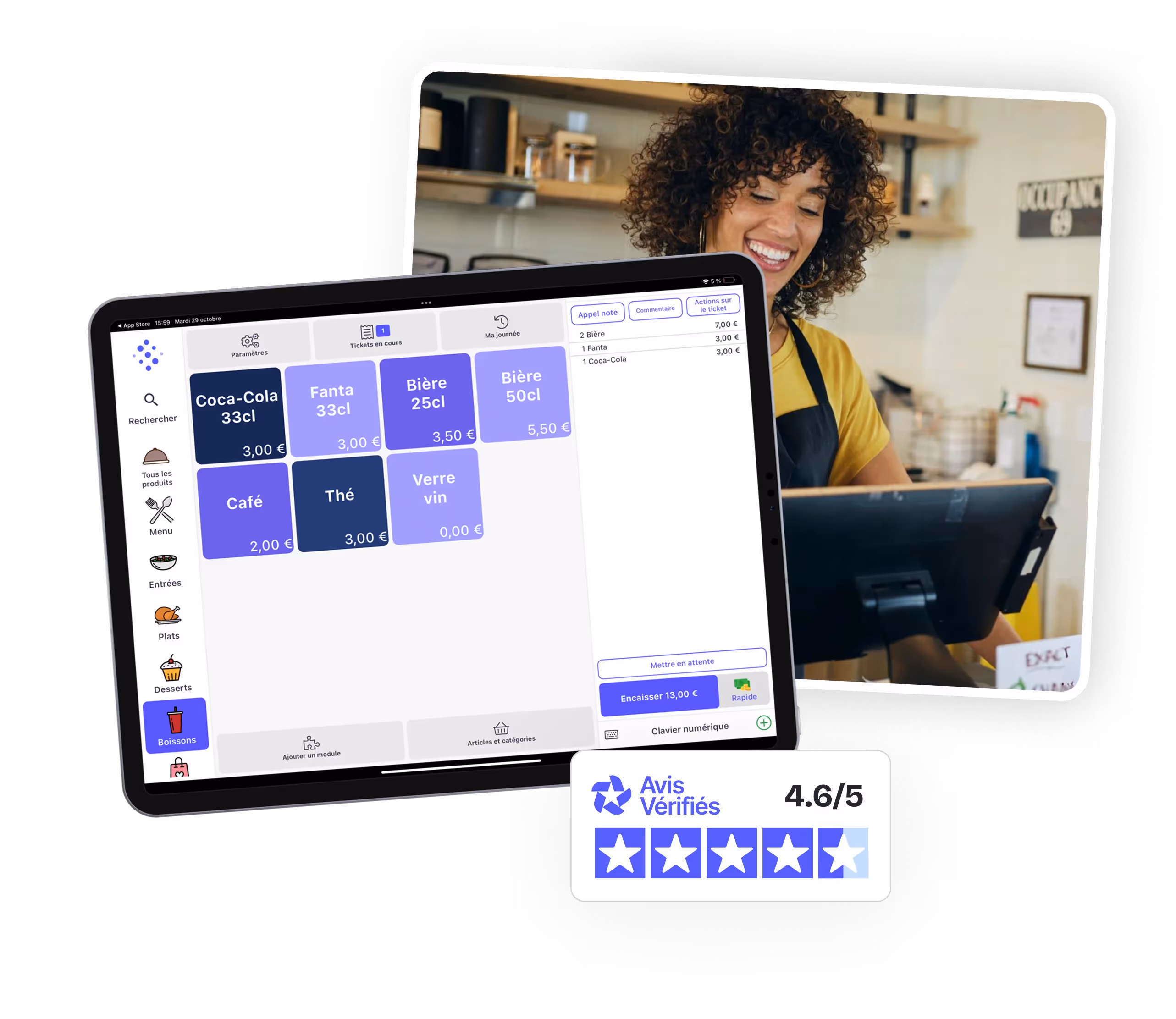 Femme souriante utilisant une caisse enregistreuse tactile affichant un menu de boissons avec prix en euros et une note de 4,6 sur 5 d’Avis Vérifiés.
