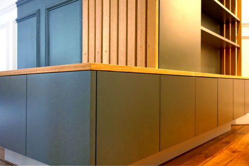 La photo d'un meuble sur-mesure.