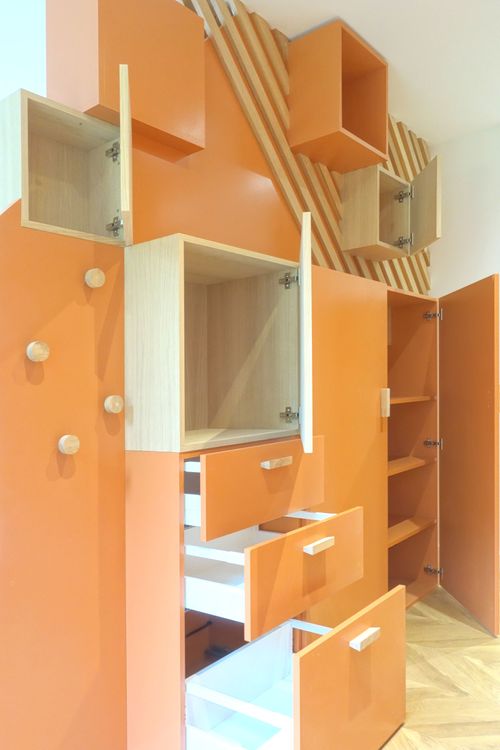 La photo d'un meuble sur-mesure.