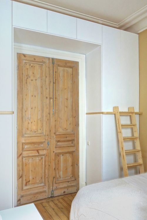 La photo d'un meuble sur-mesure.