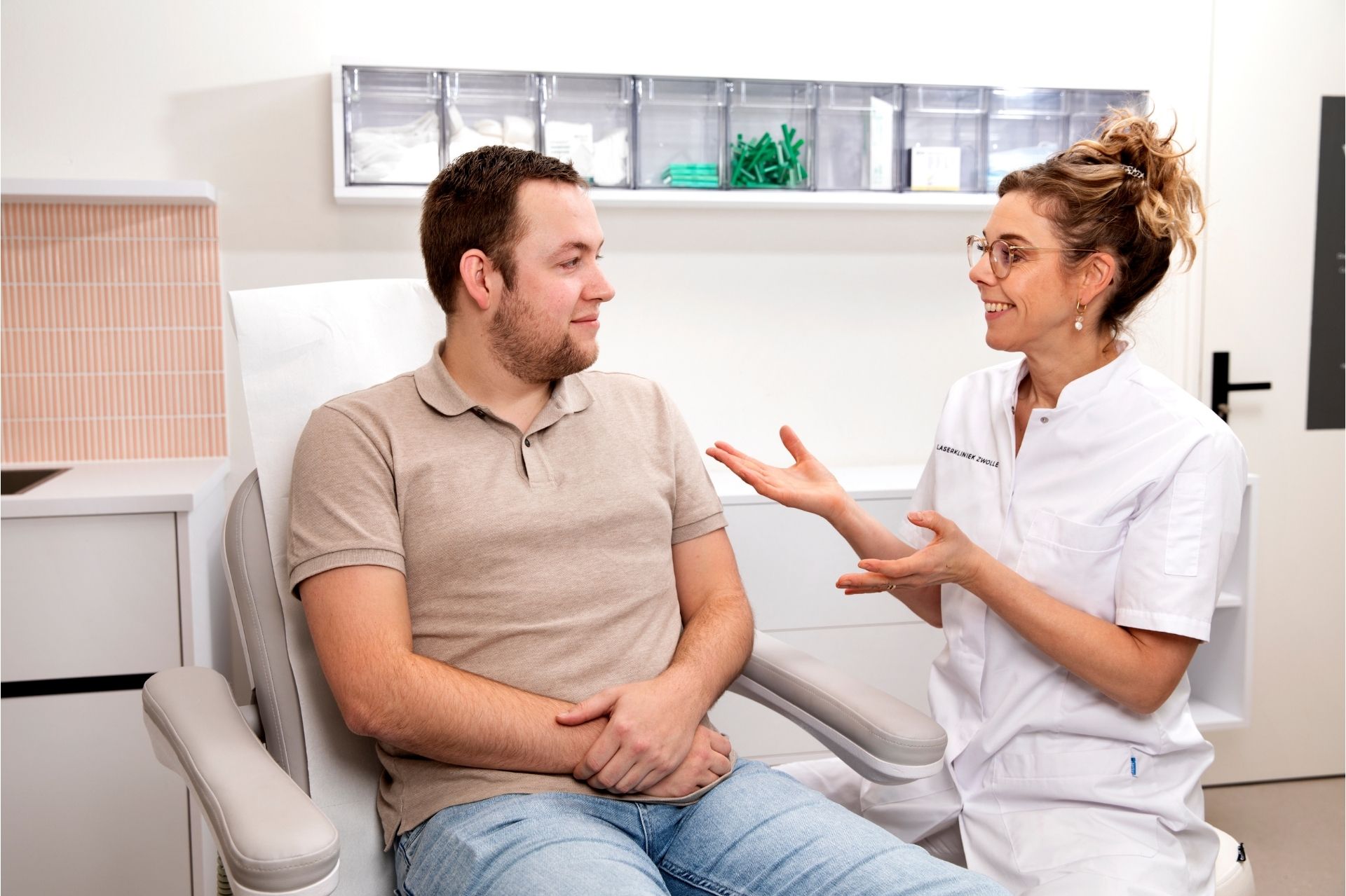 Laserkliniek Zwolle nabij Lelystad voor professionele laserbehandelingen.