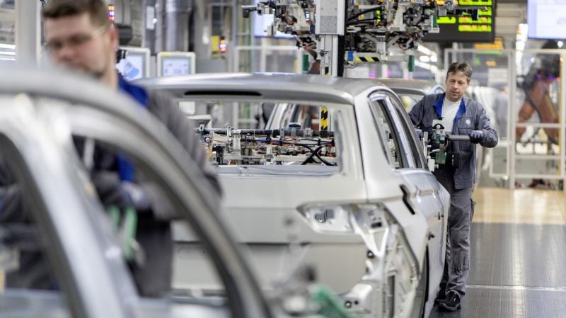 Volkswagen mène une politique de réduction des coûts dans ses usines pour garantir sa rentabilité.